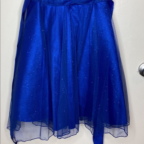 Blue Formal Dress size L (9/10) - Picture 4 of 5